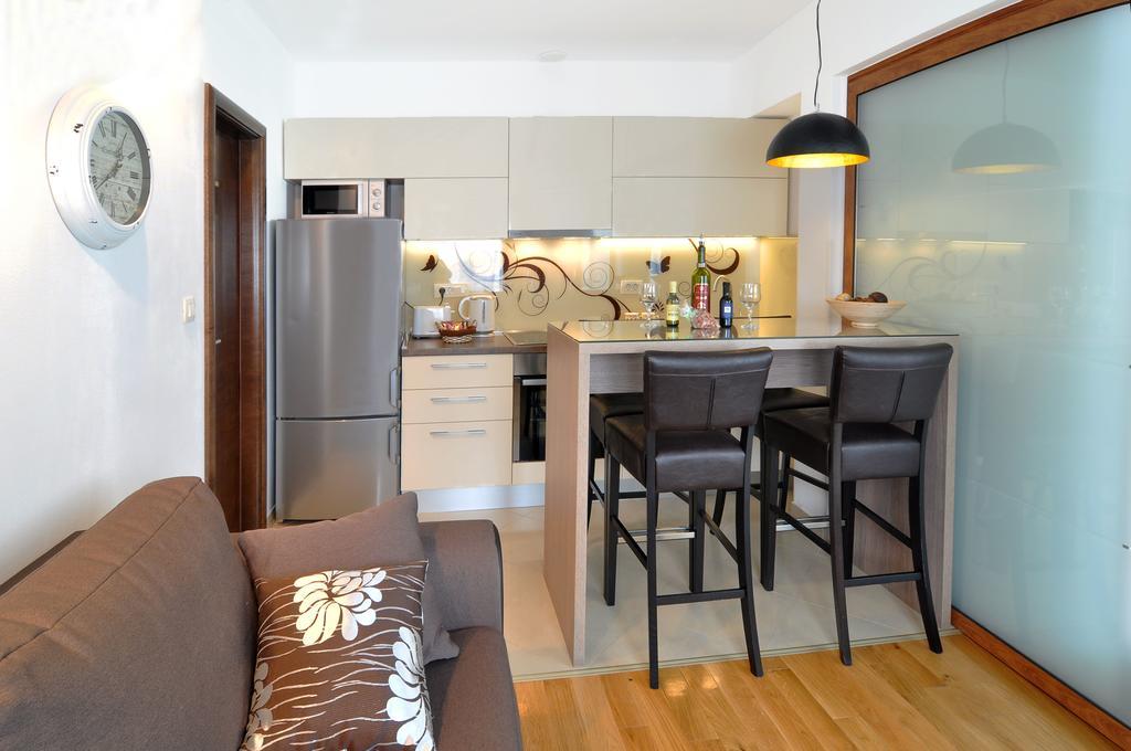 Deluxe Apartments & Rooms Sarella Сплит Стая снимка